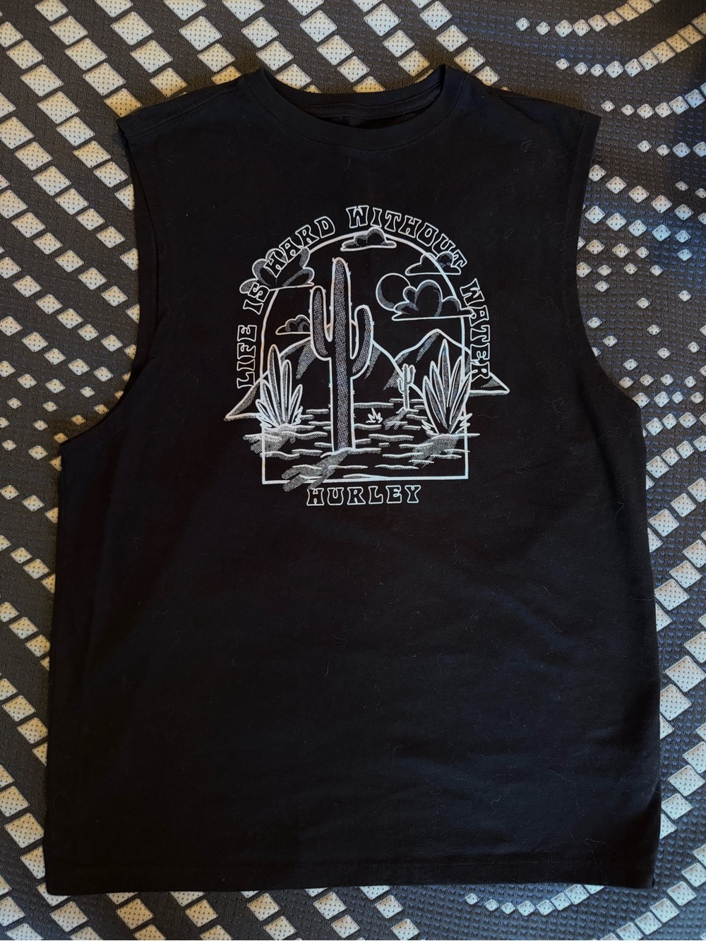 SMALL Hurley Black Sleeveless Desert Graphic Tank